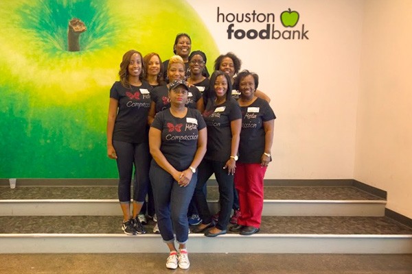 compassion_foodbank_img04